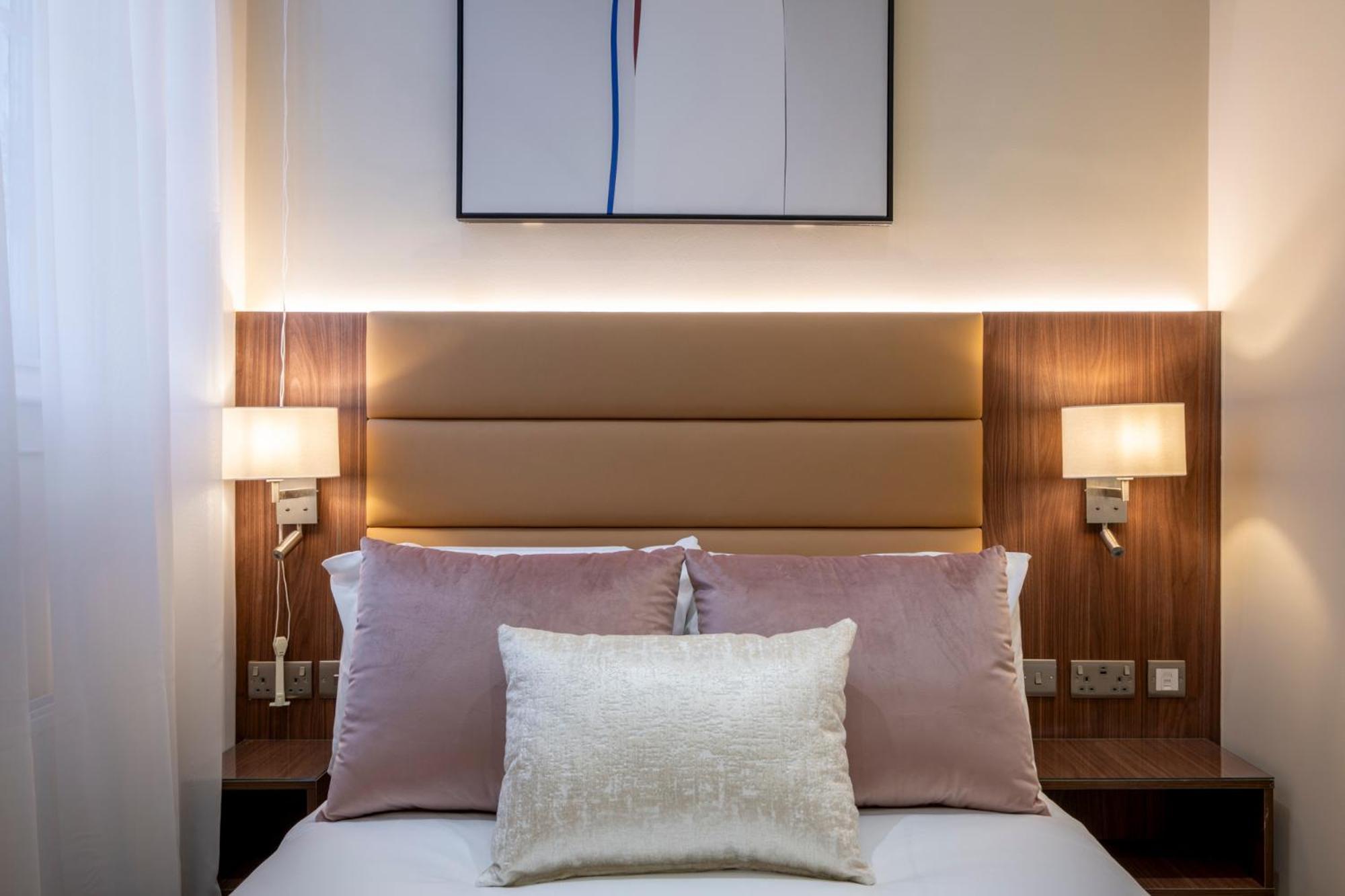 Grand Concerto Hotel London Exterior photo