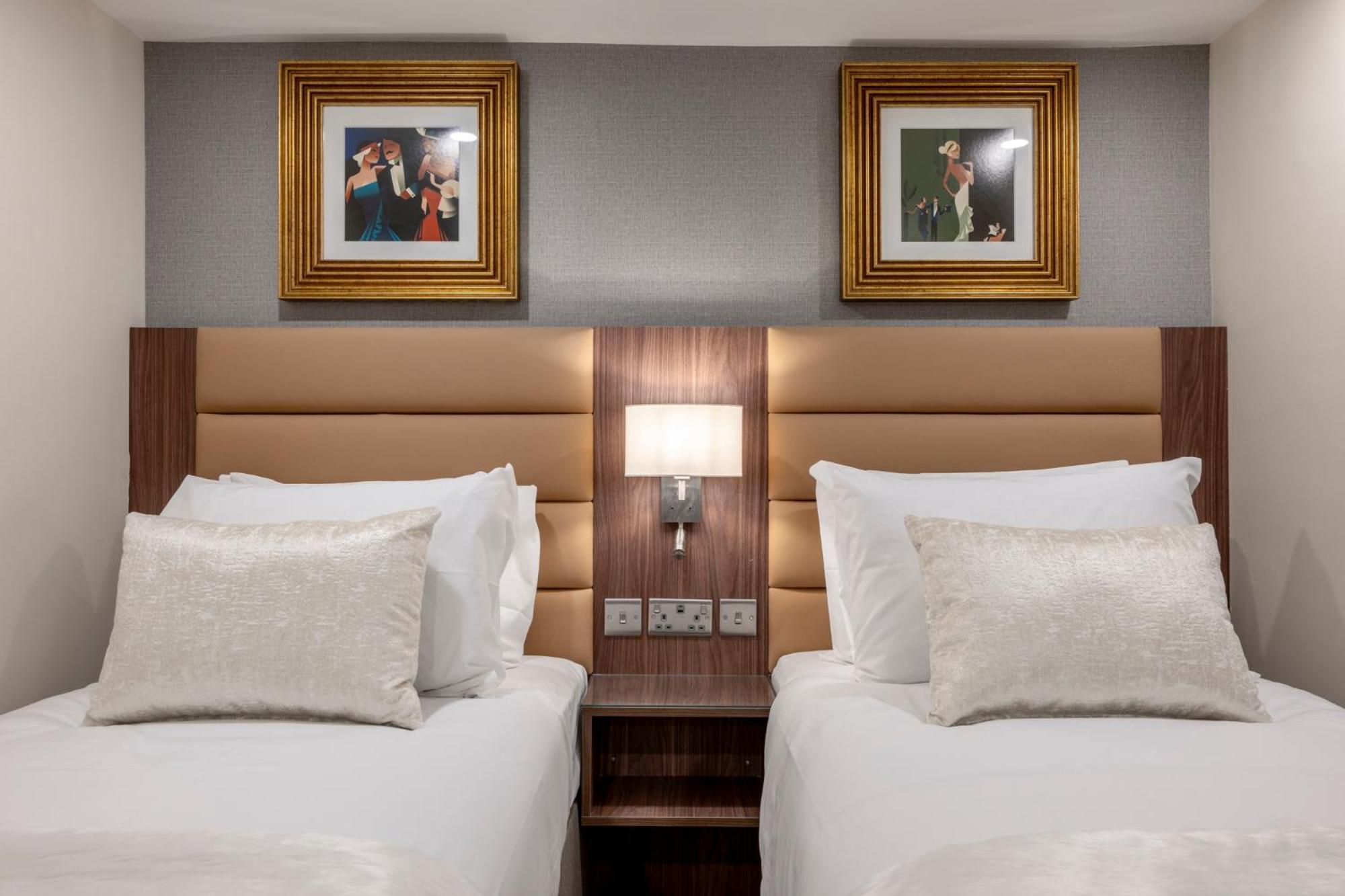 Grand Concerto Hotel London Exterior photo