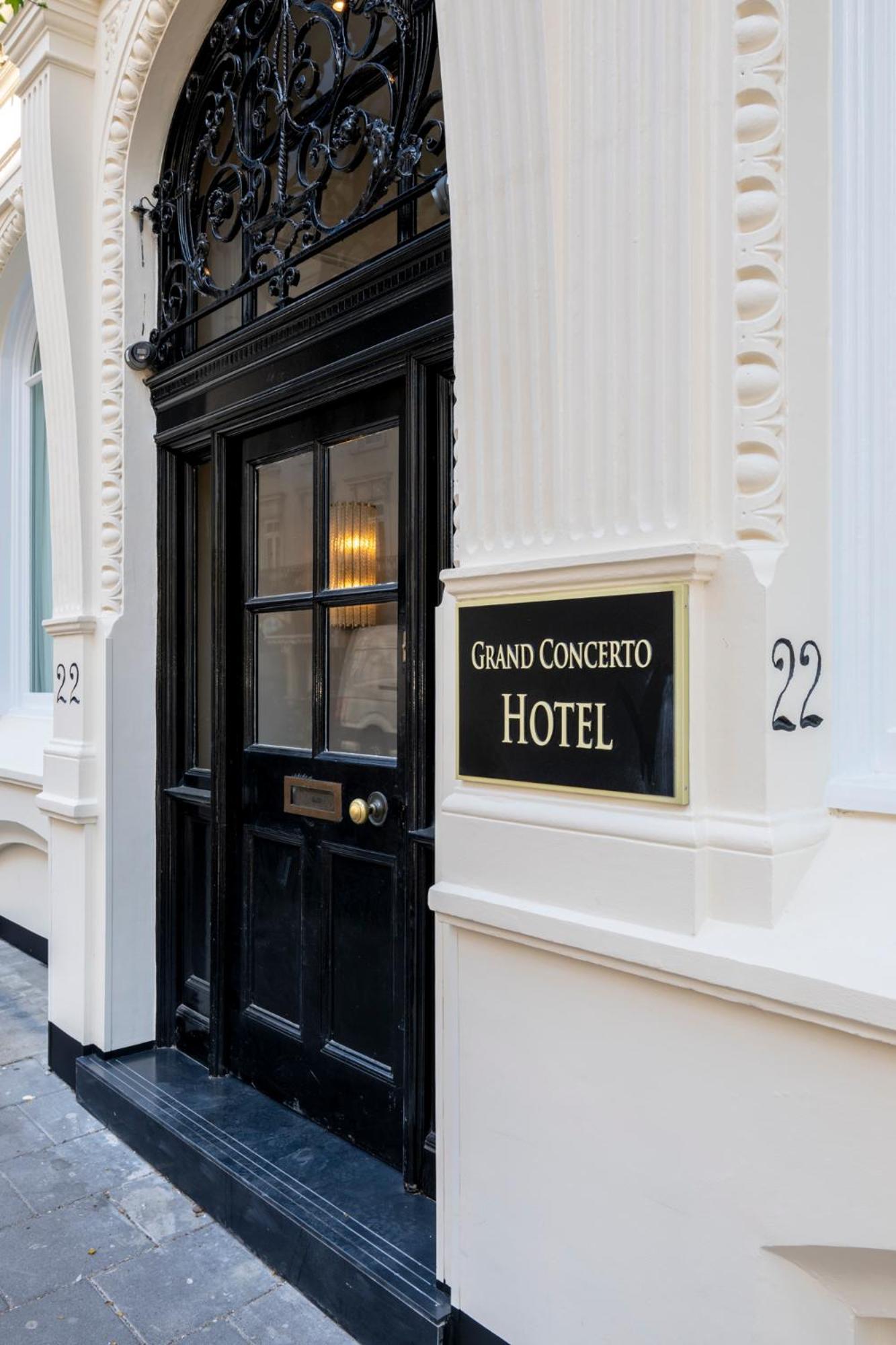 Grand Concerto Hotel London Exterior photo